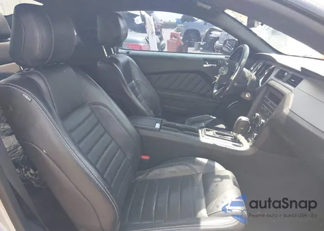 2013 Ford Mustang V6 Premium from USA, damaged, VIN 1ZVBP8AMXD5252221